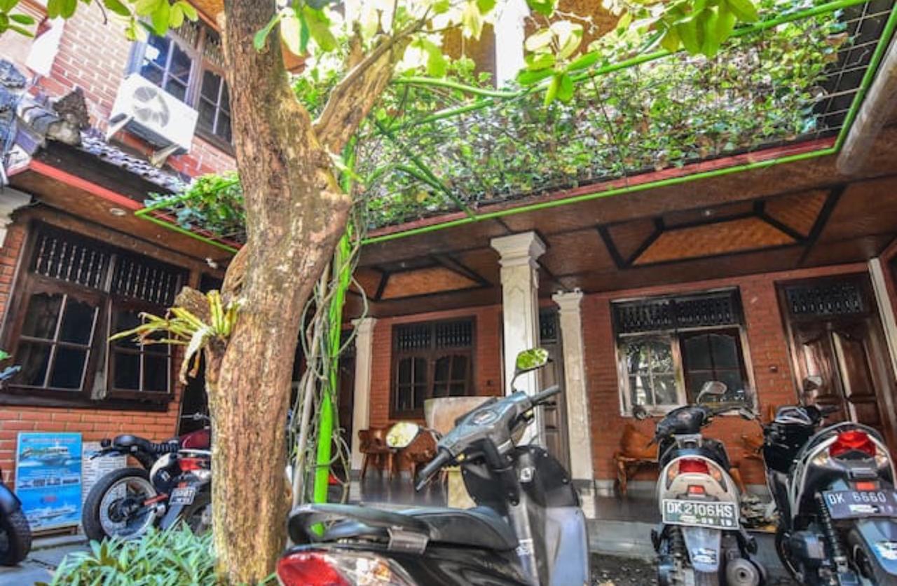 Puri Agung Homestay Kuta Lombok Exterior foto