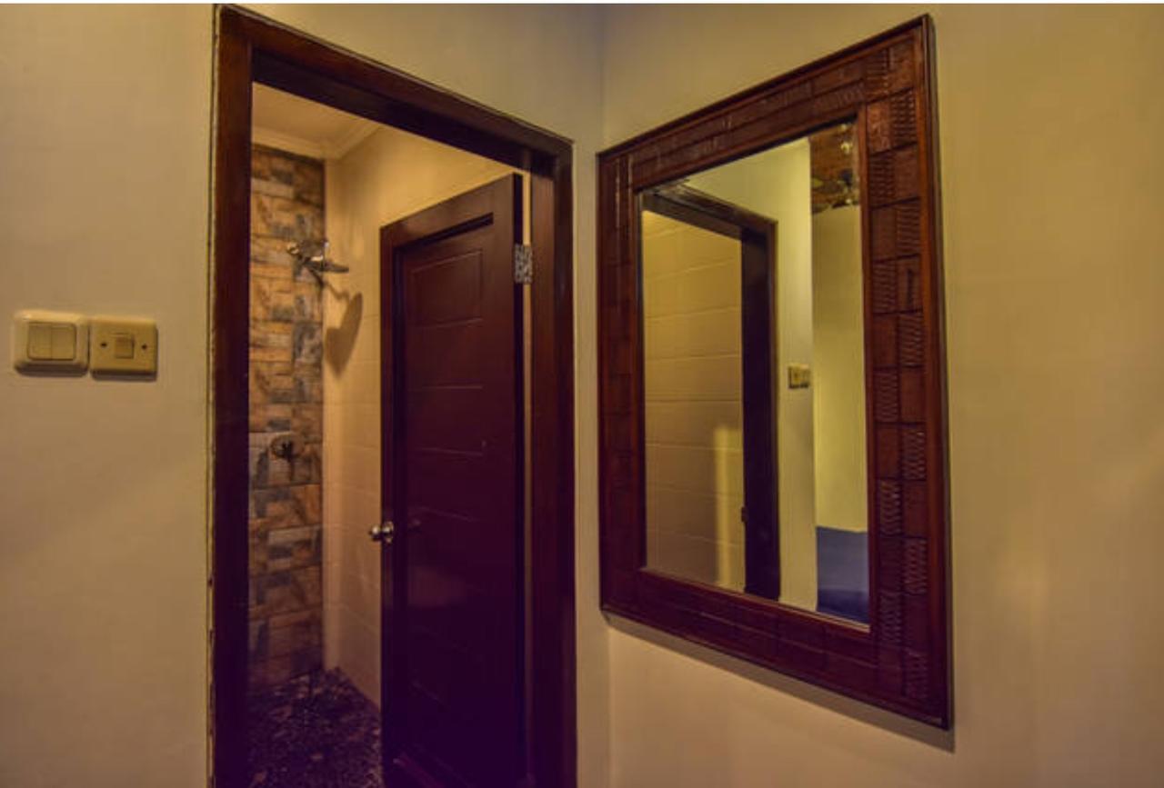Puri Agung Homestay Kuta Lombok Exterior foto